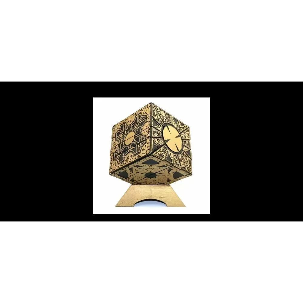 Hell raiser puzzle detachable, puzzle box movie replica.
